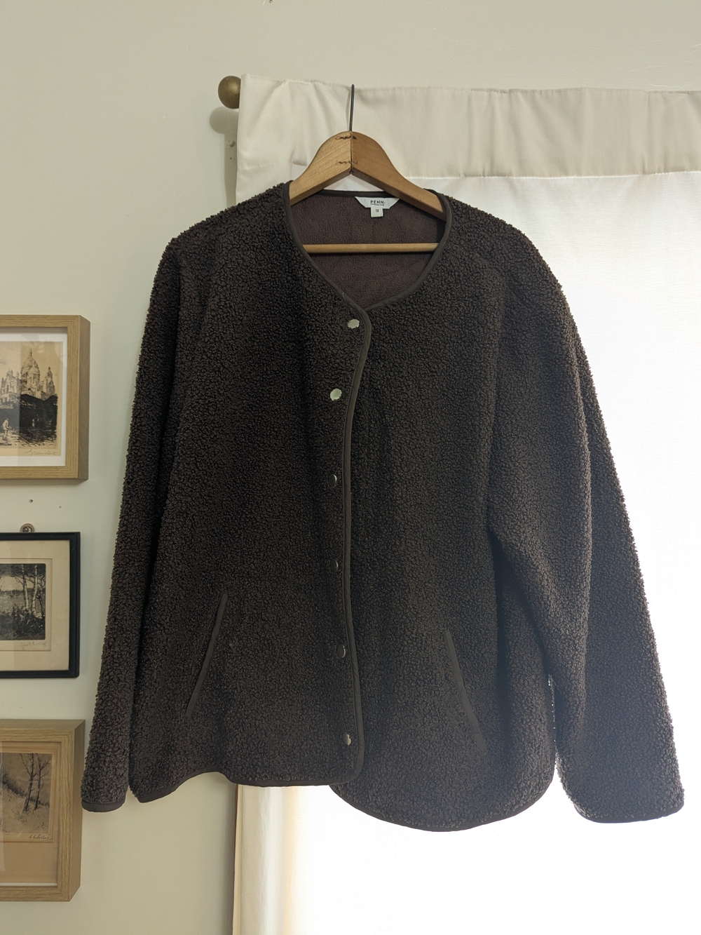Dark Brown Fleece, Scandi Look